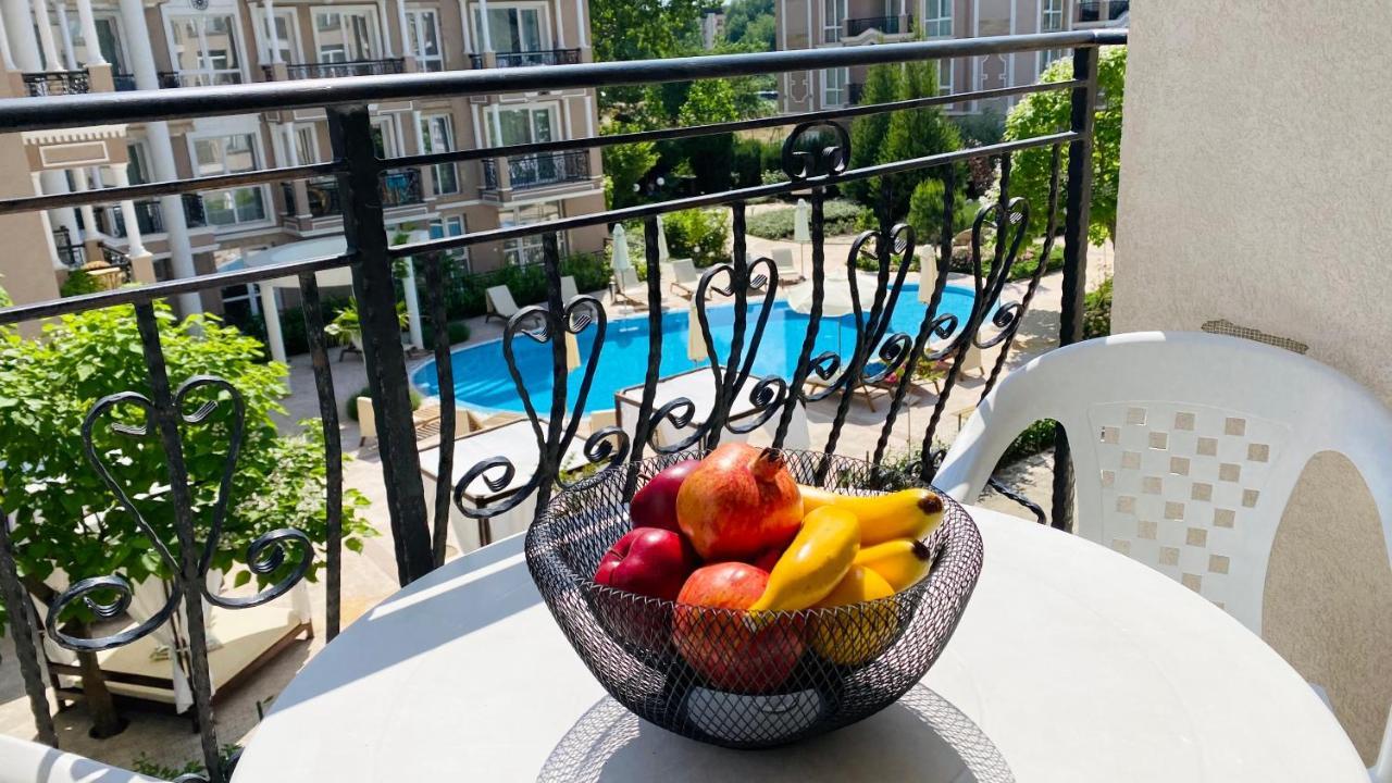 Apartello Modern Apartments In Downpark Slăntjev Brjag Exteriör bild