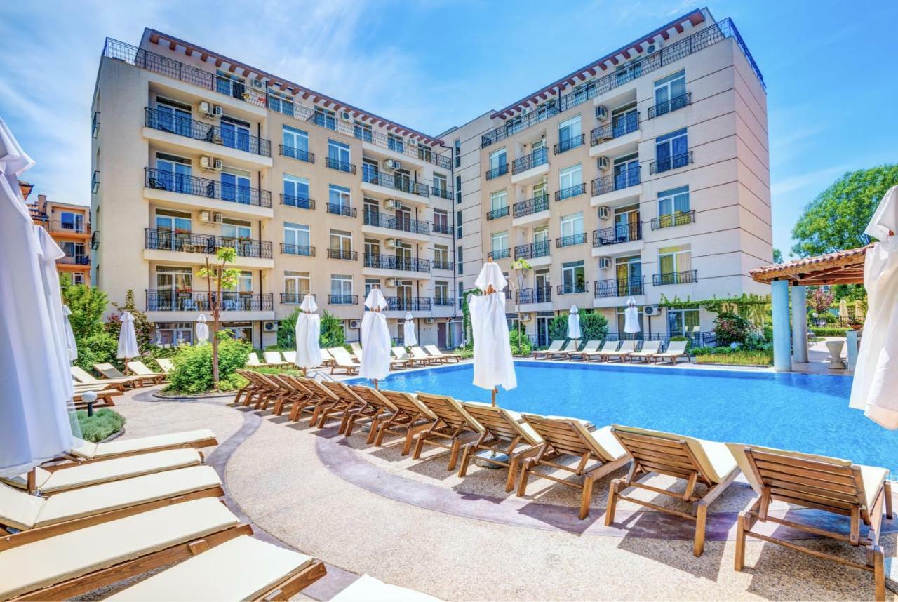 Apartello Modern Apartments In Downpark Slăntjev Brjag Exteriör bild